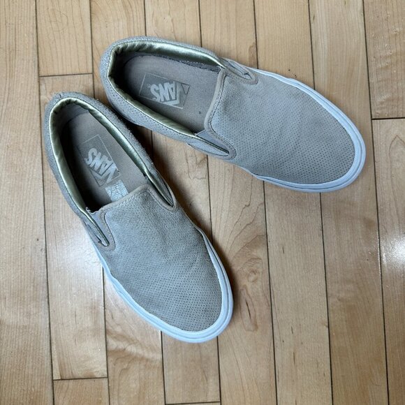VANS Perforated Suede Classic Slip On Size 8.5 - Picture 3 of 12